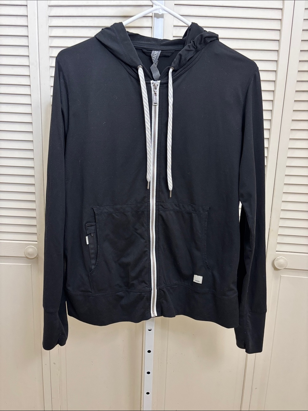 Vuori Women's DreamKnit Halo Modern Full-Zip Hoodie Black Size Medium